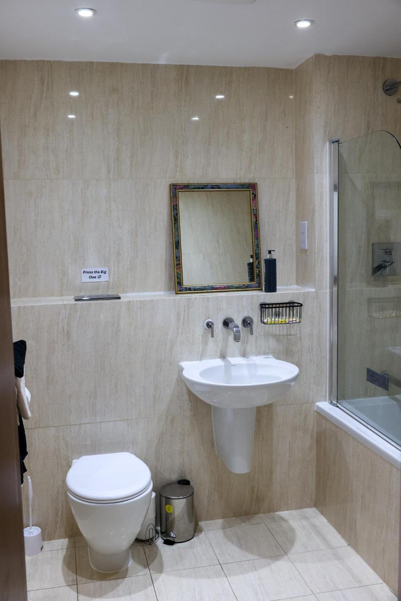 Centrally Located 1Br Apt Near Edg Cricket, University Of Bham, Priory Hospital & Cannon Hill Park 伯明翰 外观 照片