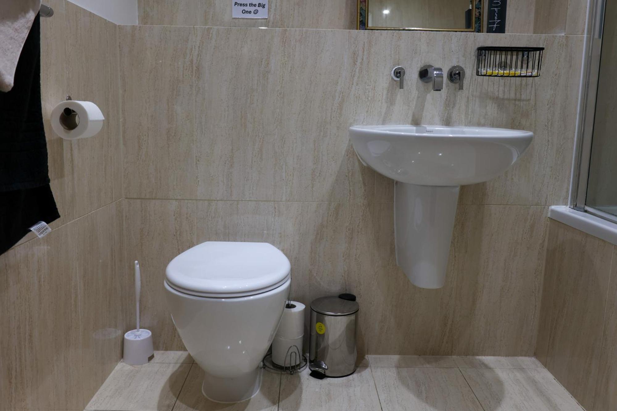Centrally Located 1Br Apt Near Edg Cricket, University Of Bham, Priory Hospital & Cannon Hill Park 伯明翰 外观 照片